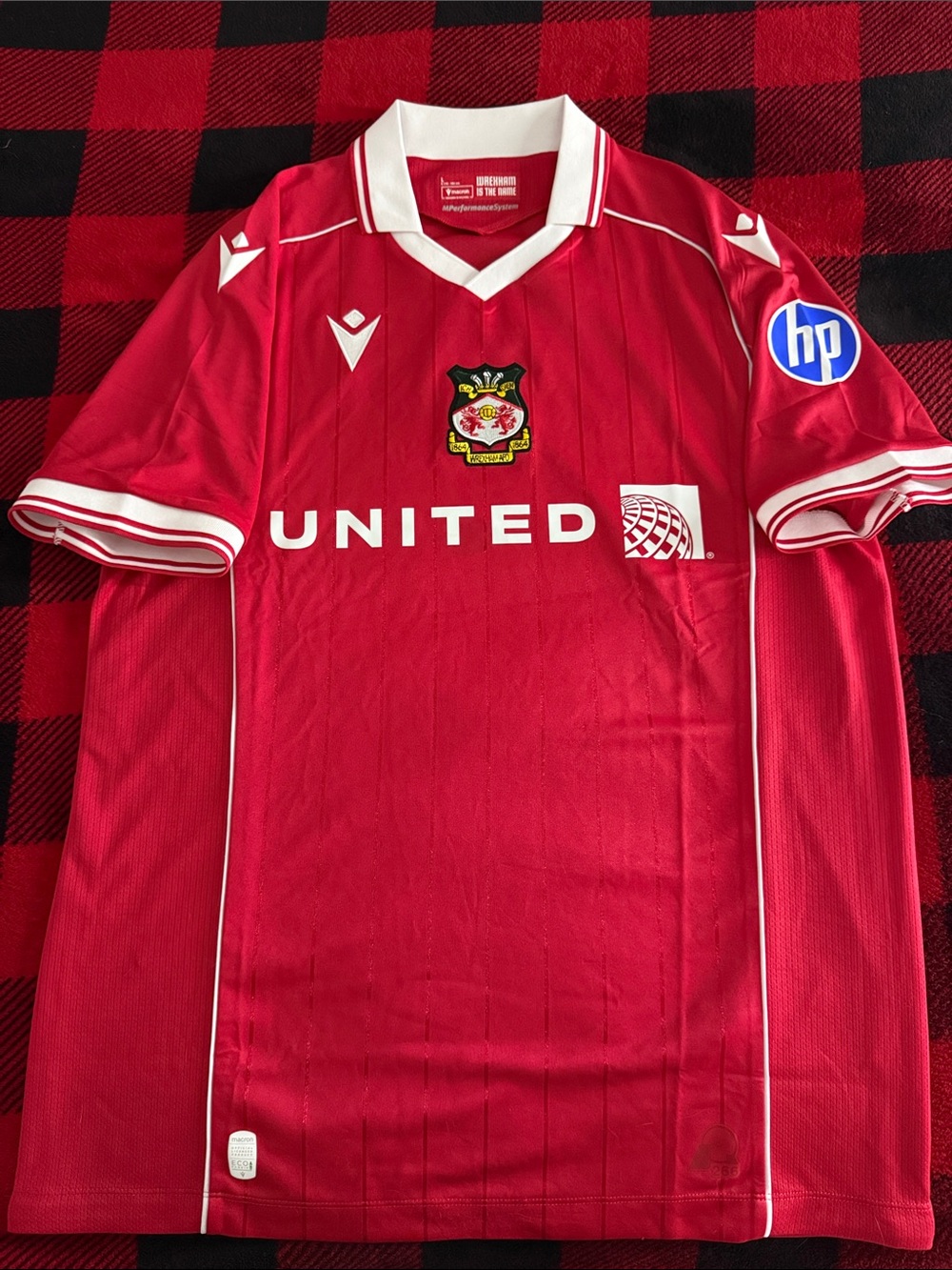 Wrexham AFC 🏴󠁧󠁢󠁷󠁬󠁳󠁿 2025-26 EFL Championship Macron Home Jersey